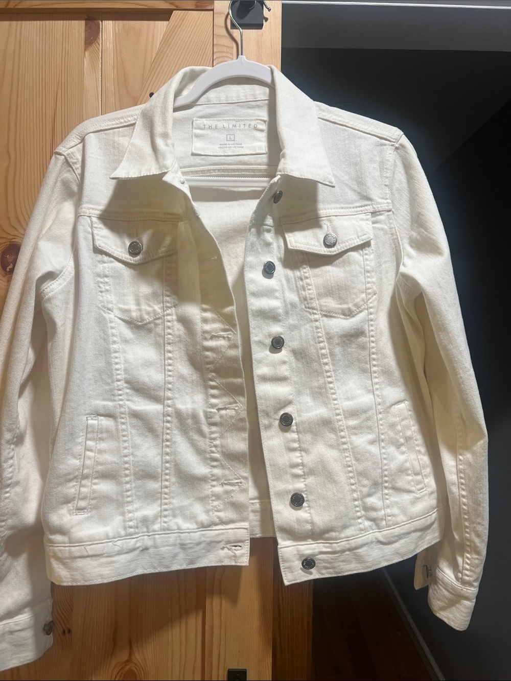 The limited brandCream-White Denim Jacket for Women size large